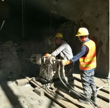 东阳水下抗分散灌浆料特点 水下不分散注浆料介绍